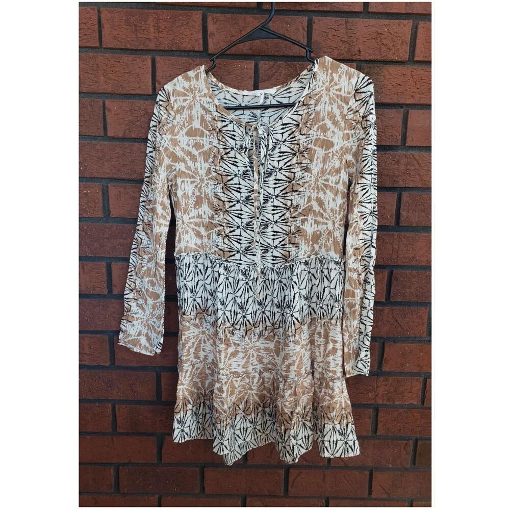 BCBGeneration size XXS Boho Geometric Print Flowy Blouse